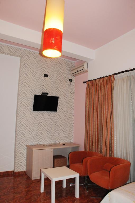 Hotel Serenity Tirana Exterior foto
