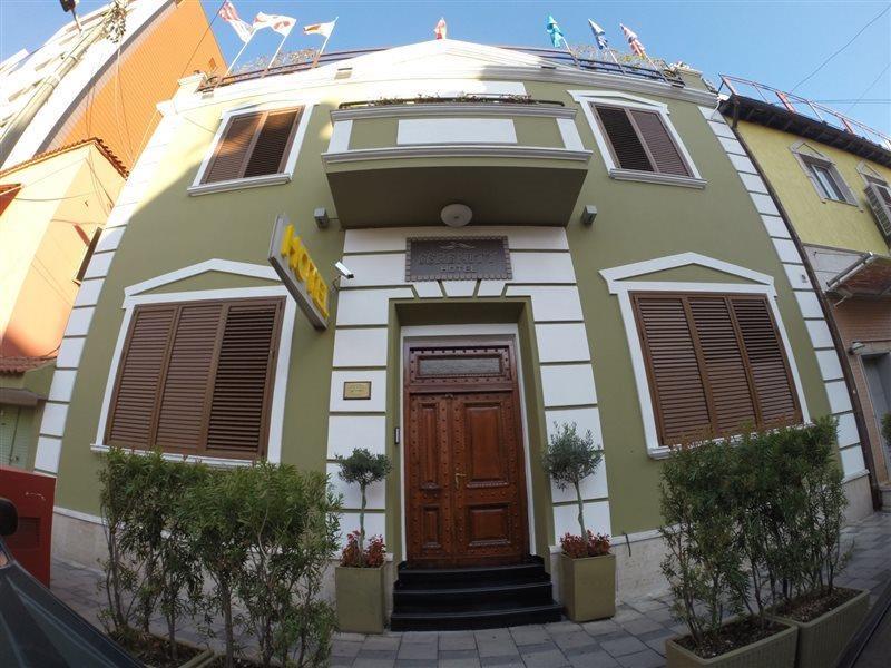 Hotel Serenity Tirana Exterior foto