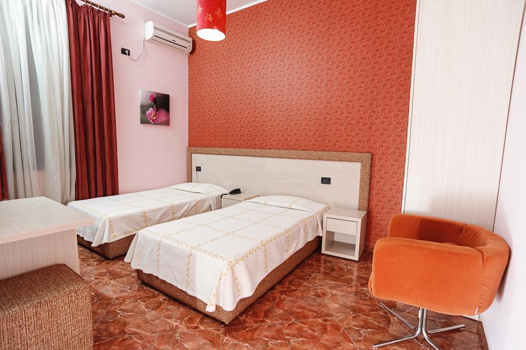 Hotel Serenity Tirana Exterior foto